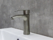 Смеситель для раковины 35 мм, нерж, на гайке АК11502 AquaKratos