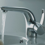 1076 Смеситель Тюльпан Frap. шар d-35